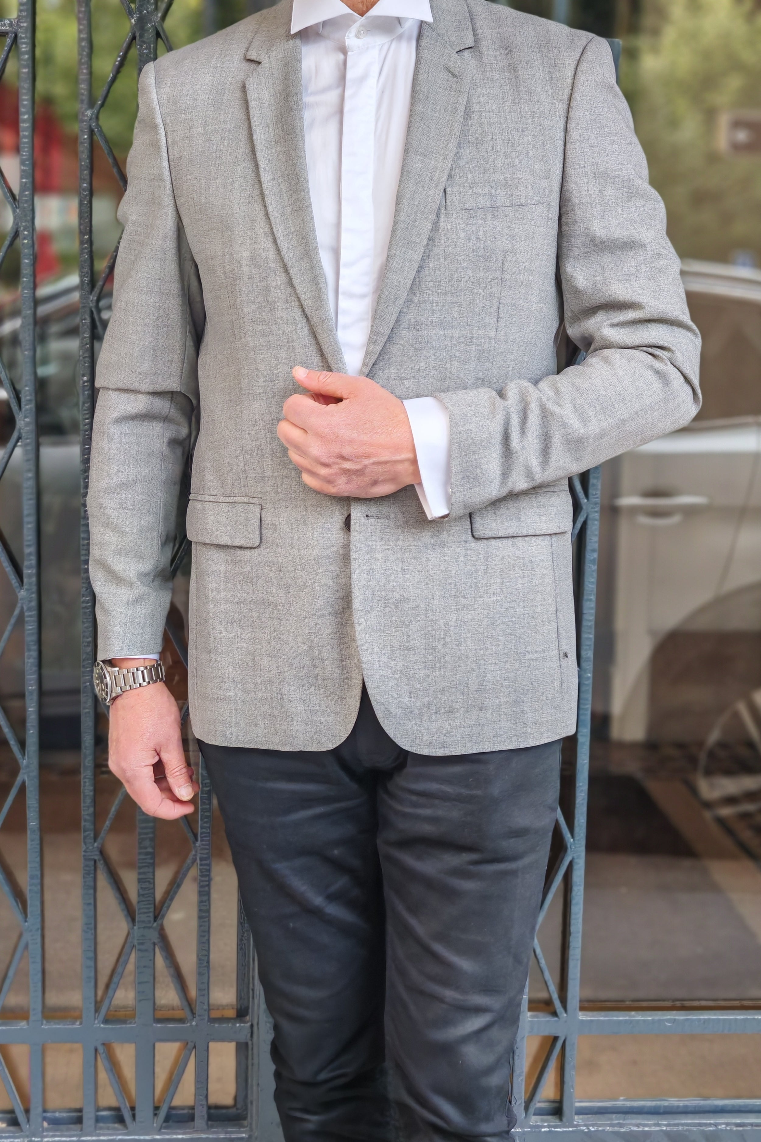 Chemise ajustée cérémonie col cassé poignée mousquetaire 100% coton noble