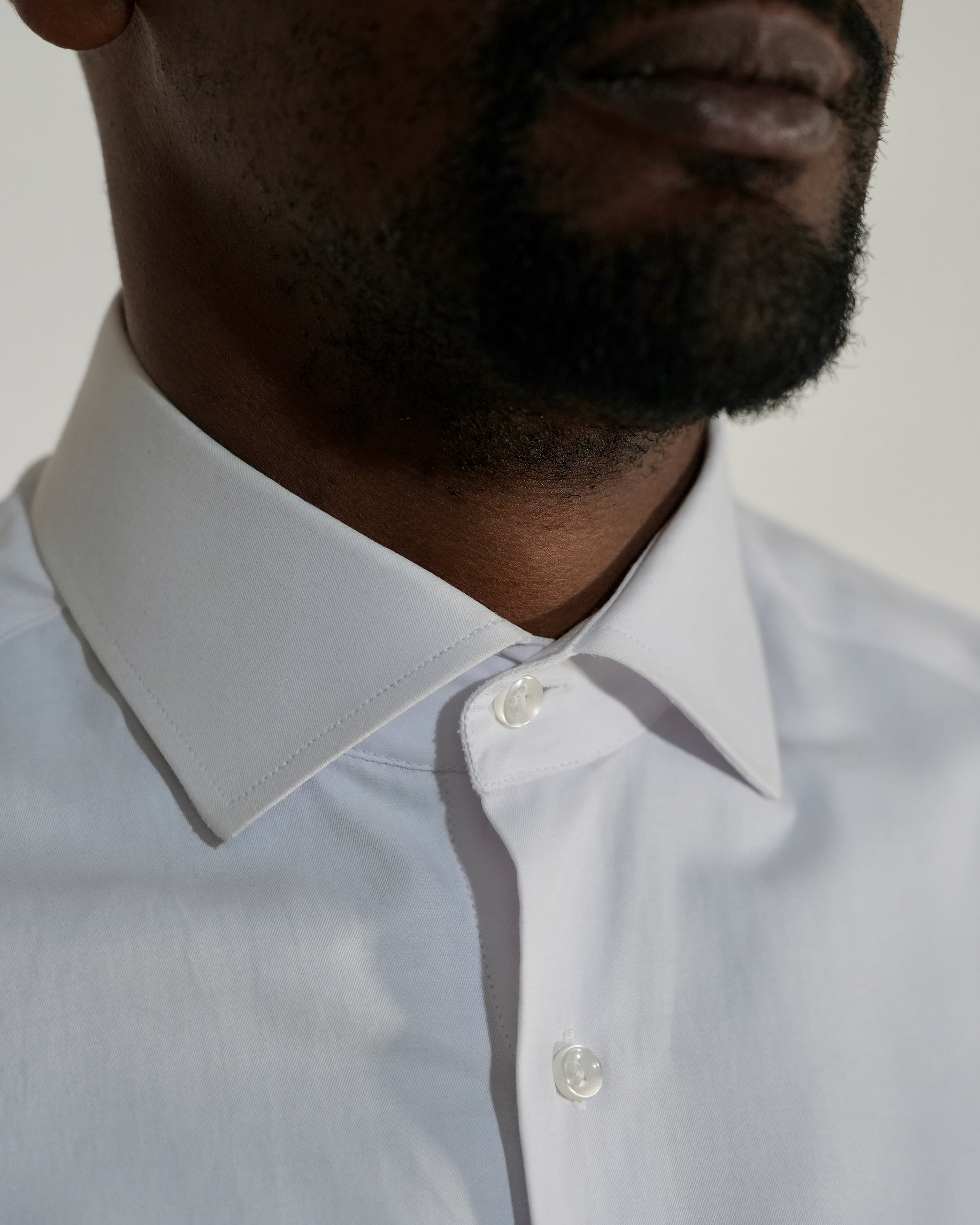 Chemise ajustée Infroissable - Poignets mousquetaires - Col italien