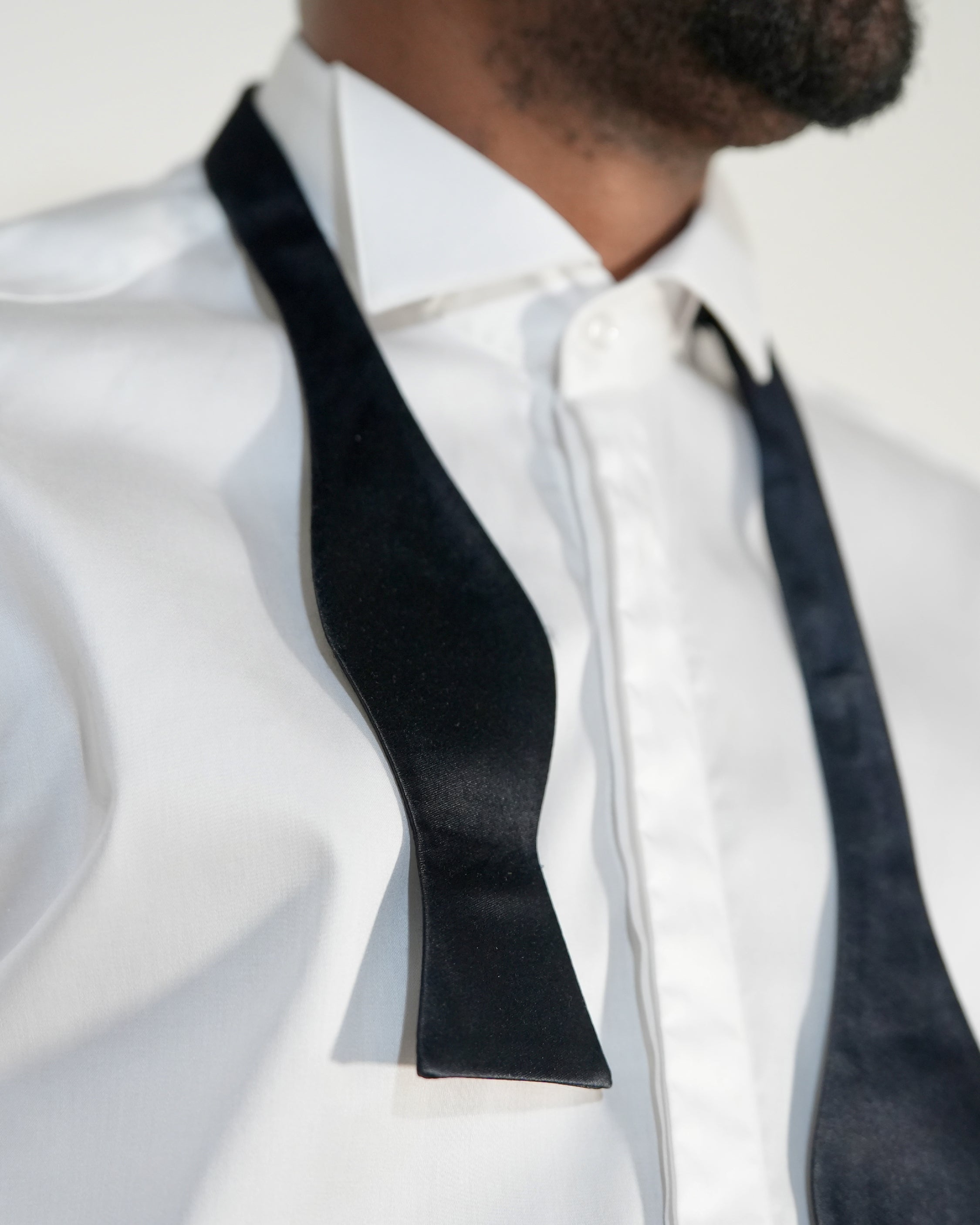 Chemise ajustée Prestige - Poignets mousquetaires - Col cassé-100% Coton